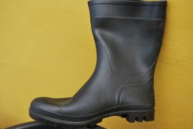 Γαλότσες κνήμης μαύρες